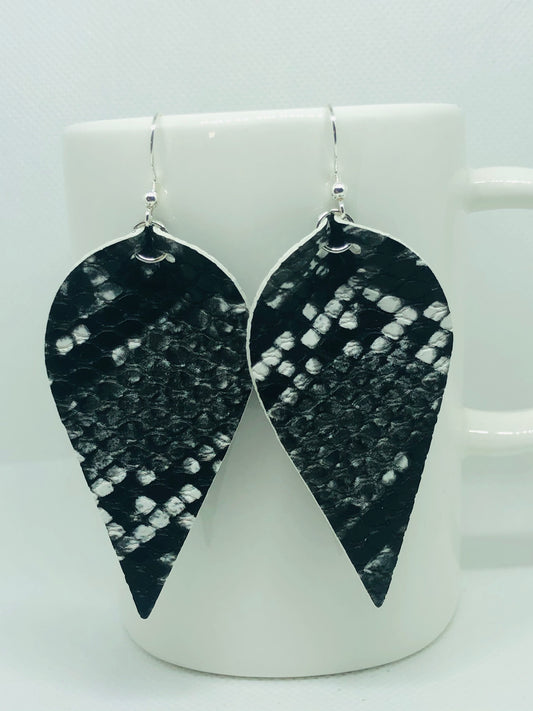 Folded Tear Drop Earrings